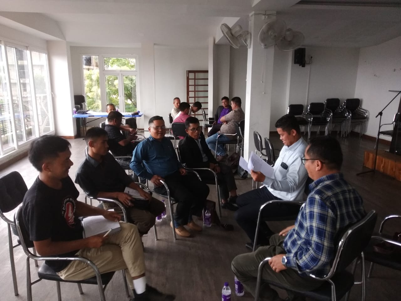 Chakma ṭawnga Bible lehlin mek atan Linguistic Workshop neih a ni